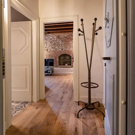 Residenza Palazzo Brenzoni דירה *
