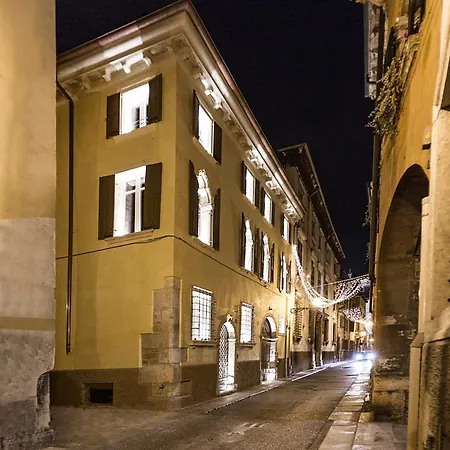 דירה Residenza Palazzo Brenzoni